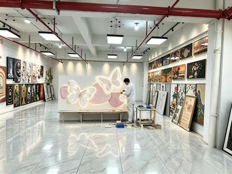 抽象 单幅 装饰画 现代简约 客厅背景墙挂画 霓虹灯画